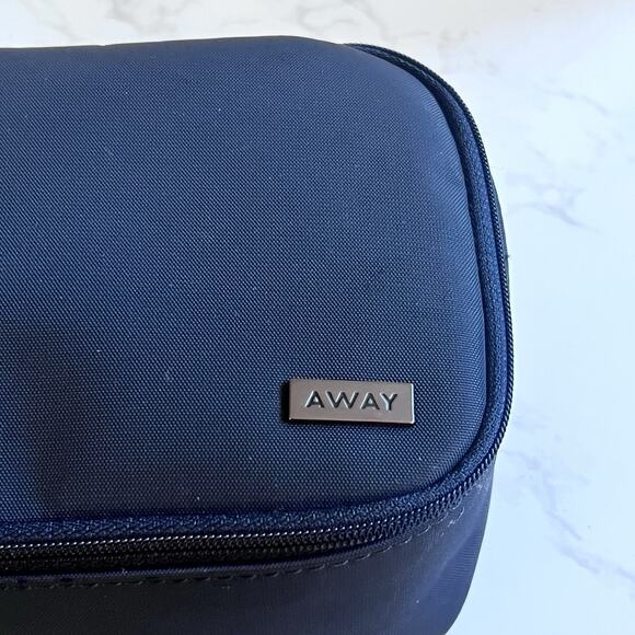 The AWAY Tech Case Zipper Pouch Blue Nylon Leather Handle Electronics Organizer - Picture 2 of 11